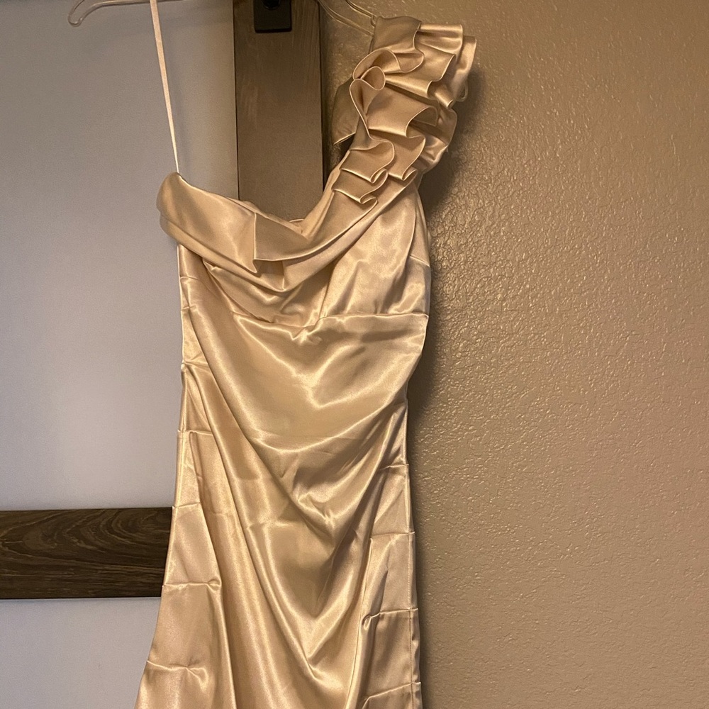 Ivory cocktail dress